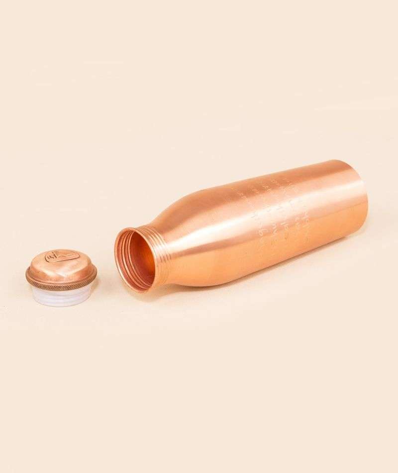 Ishalife Copper Water Bottle Engraved with Yogeshwaraya Chant - 950 ml