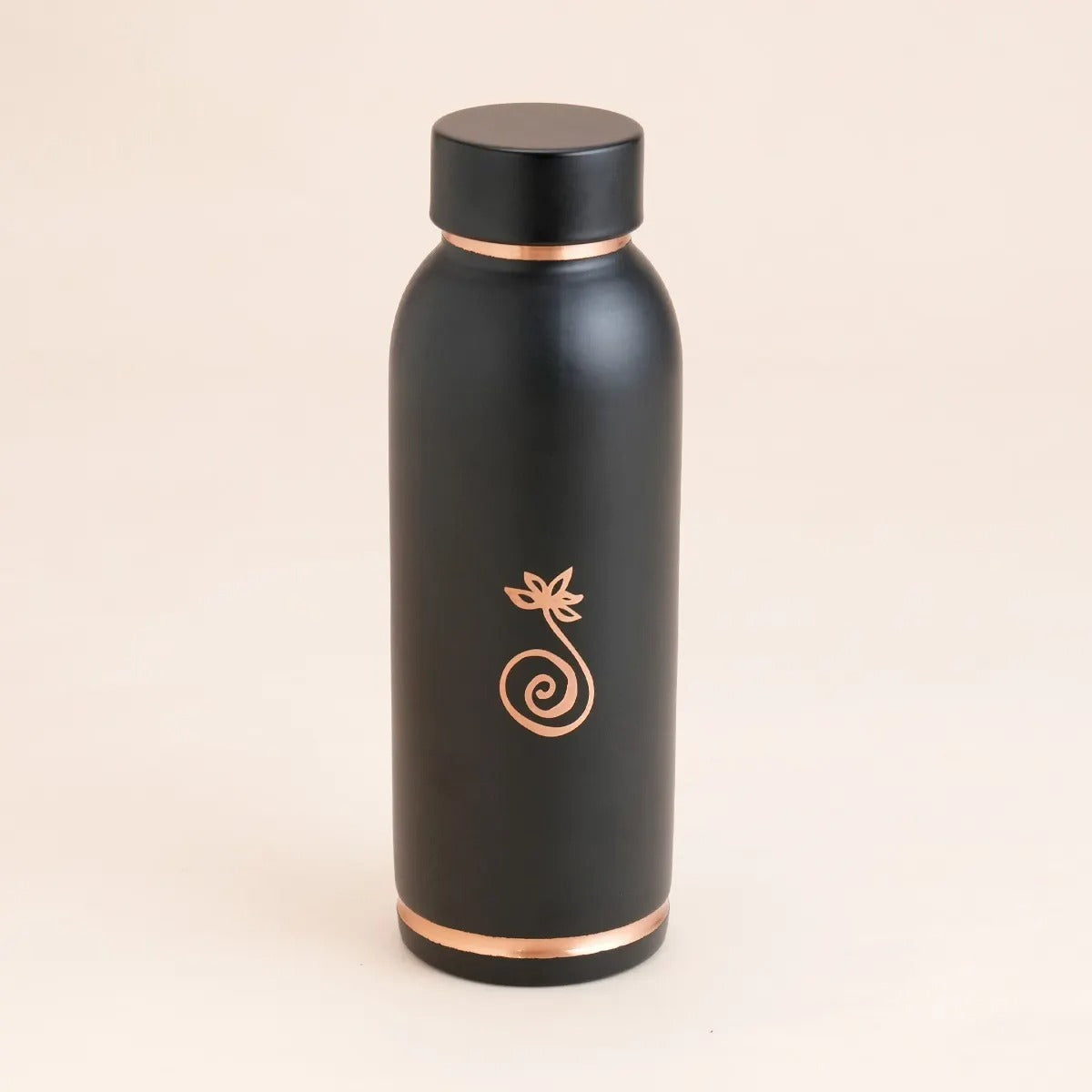 Isha Life Compact Copper Water Bottle (Coated) – 700 ml – Veeha's Kitchen